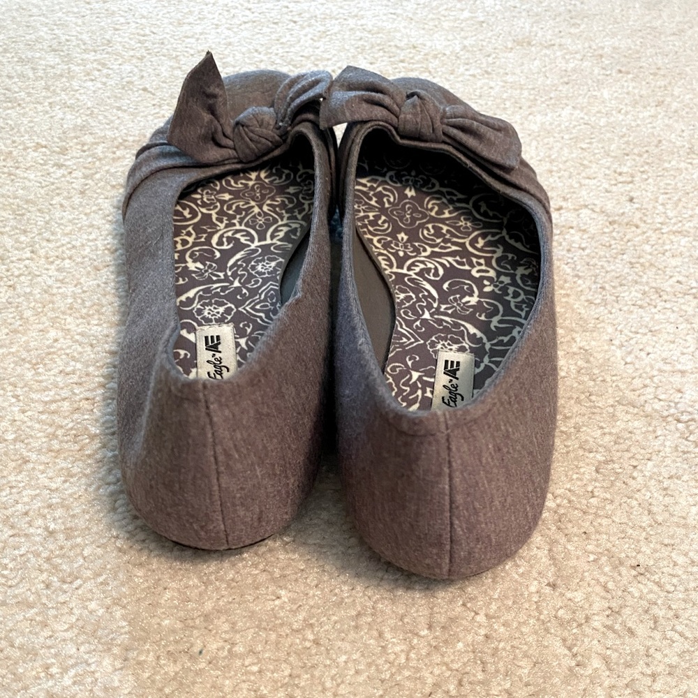 Gray flats with bow - Picture 2 of 3
